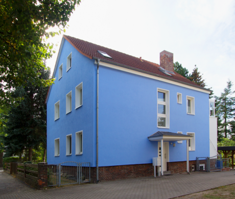 Außenfassade Mehrfamilienhaus